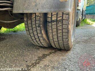 2012-renault-maxity-1461158-47729932