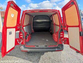 volkswagen-transporter-1461159-47729966