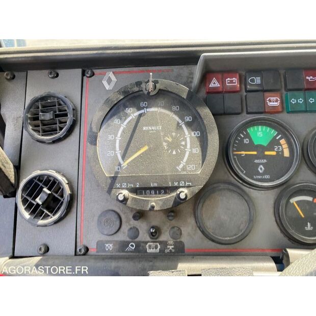 1995 Renault C300-47730144