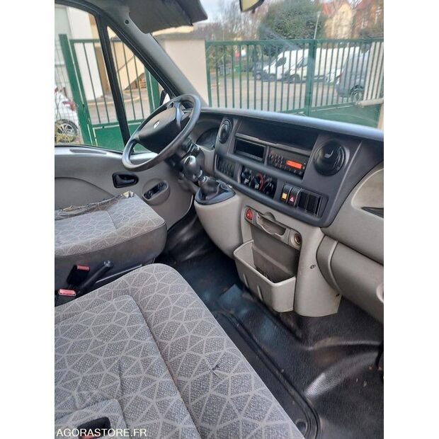 2009 Renault Master-47730225