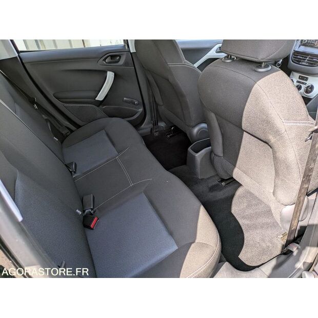 2018 Peugeot 208-47730334