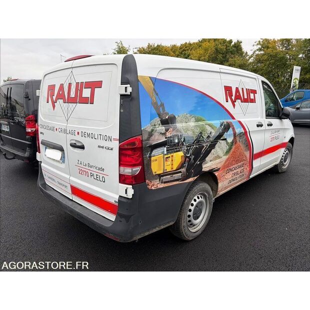 2020 Mercedes-Benz Vito-47730373