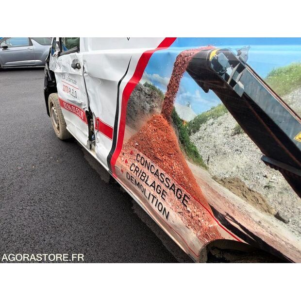 2020 Mercedes-Benz Vito-47730376