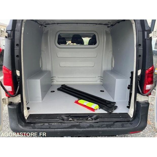 2015 Mercedes-Benz Vito-47730555