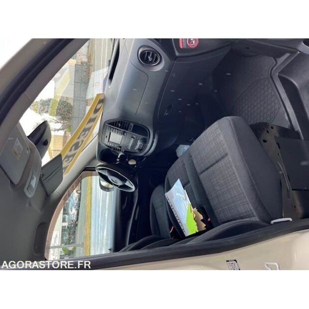 2015 Mercedes-Benz Vito-47730556