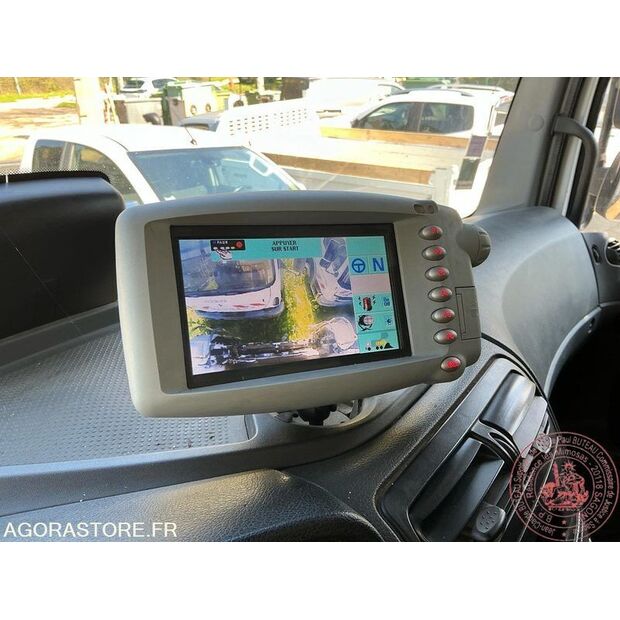 2016 Mercedes-Benz ATEGO-47730611