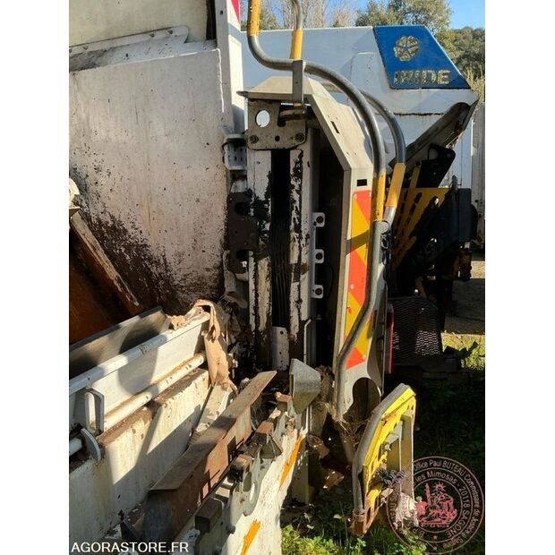 2016 Mercedes-Benz ATEGO-47730626
