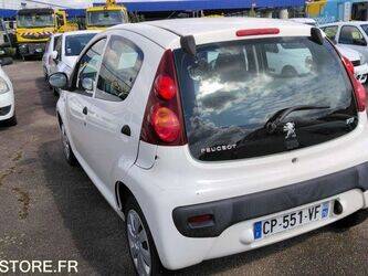 2013-peugeot-107-1460912-47730882