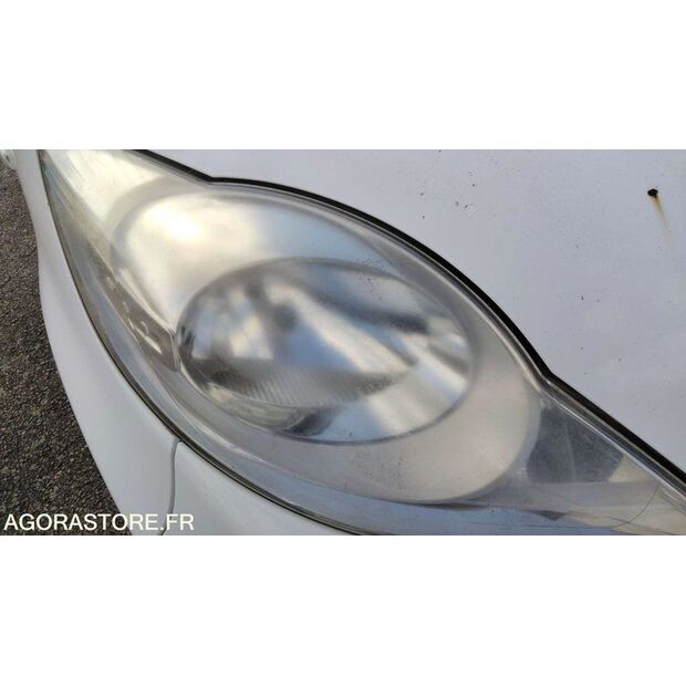 2013 Peugeot 107-47730918
