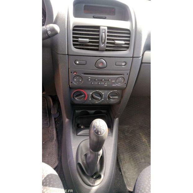 2007 Renault Clio-47731101