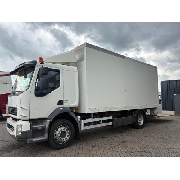 2010 Volvo FL-47734028