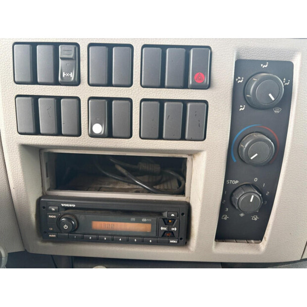 2010 Volvo FL-47734041