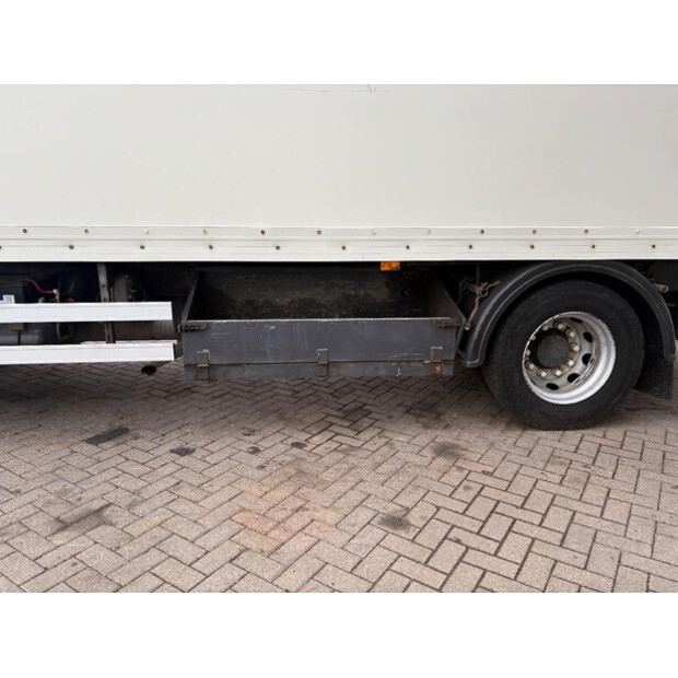 2010 Volvo FL-47734050
