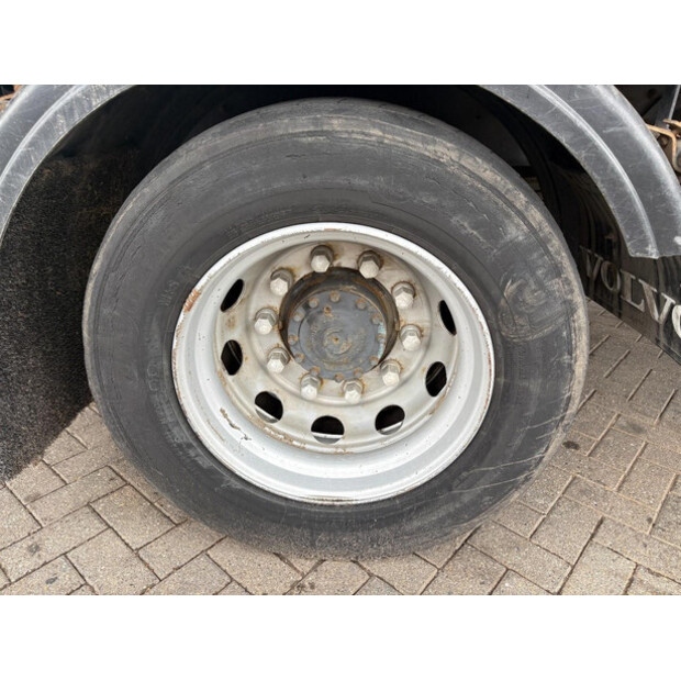 2010 Volvo FL-47734053