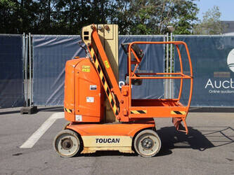 2012-jlg-toucan-8e-1461203-47734217