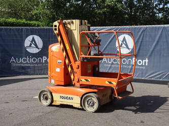 2012-jlg-toucan-8e-1461203-47734218