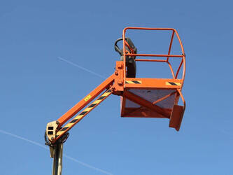 2012-jlg-toucan-8e-1461203-47734239