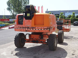 2013-jlg-400s-47734245