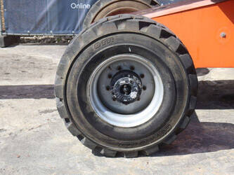 2013-jlg-400s-47734259