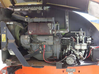 2013-jlg-400s-47734267