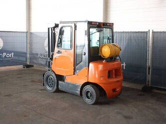 2014-doosan-g25e-5-1461206-47734312