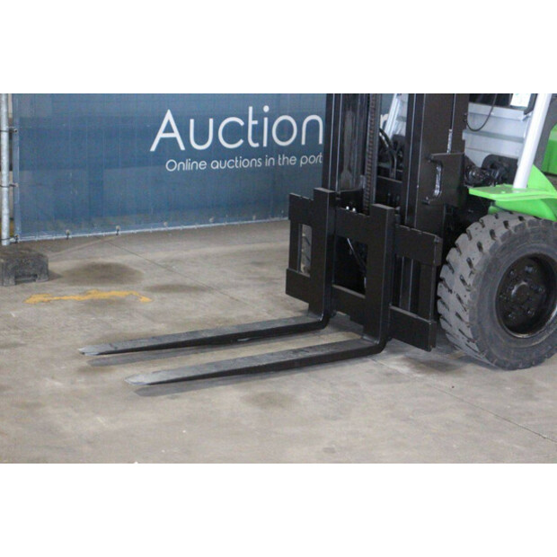 2011 Cesab M335G-47734350