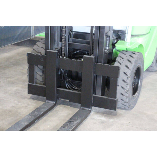 2011 Cesab M335G-47734351