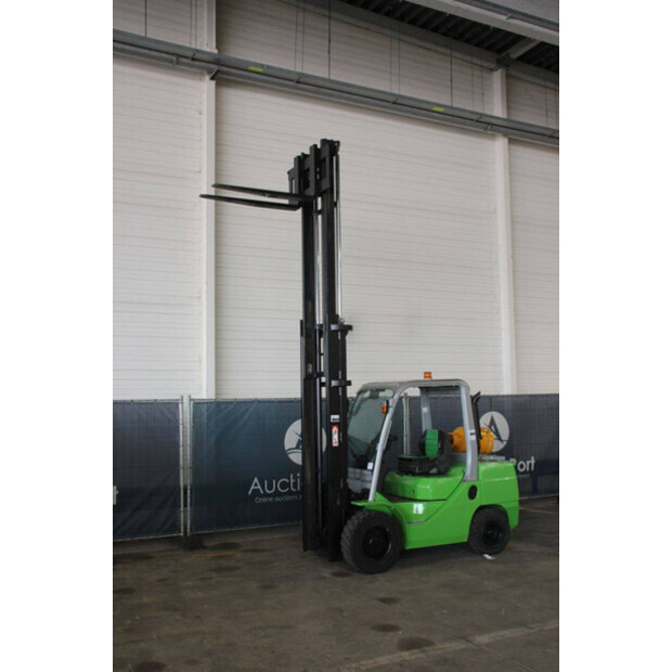 2011 Cesab M335G-47734368