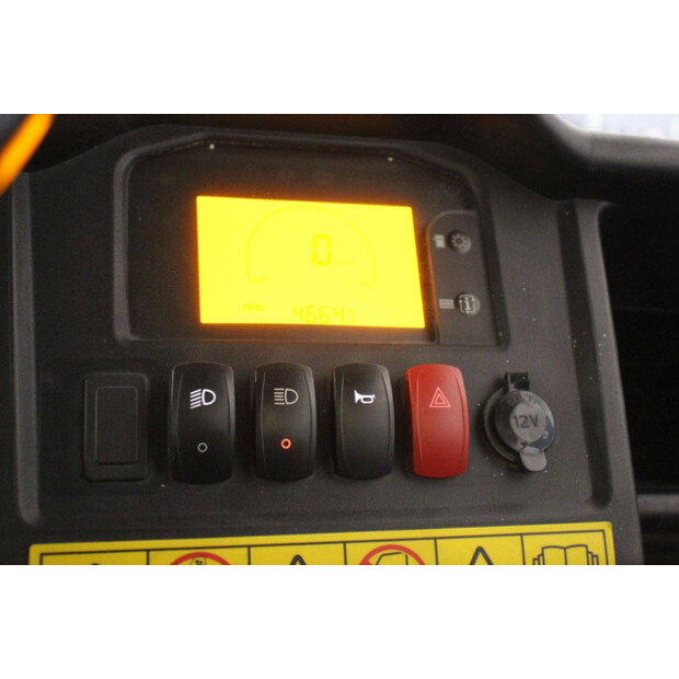 2013 JOHN DEERE HPX815E-47734511