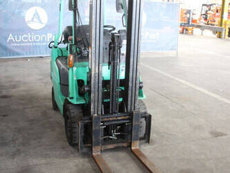2013-mitsubishi-fg18nt-1461220-47734735