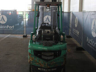 2013-mitsubishi-fg18nt-1461221-47734767
