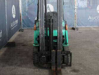 2013-mitsubishi-fg18nt-1461221-47734770