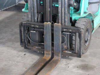 2013-mitsubishi-fg18nt-1461221-47734773