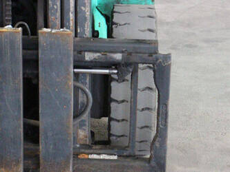 2013-mitsubishi-fg18nt-1461221-47734774