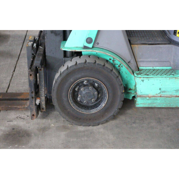 2013 MITSUBISHI FG18NT-47734777
