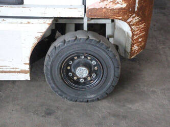2014-nissan-u1d2a25lq-1461224-47734866