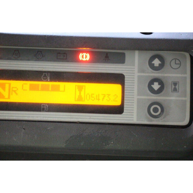2014 NISSAN U1D2A25LQ-47734879