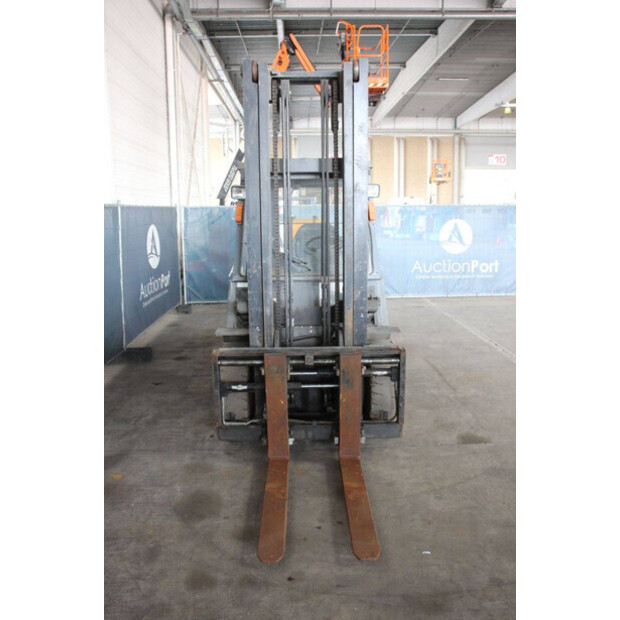2013 TCM FG50T9-47734890