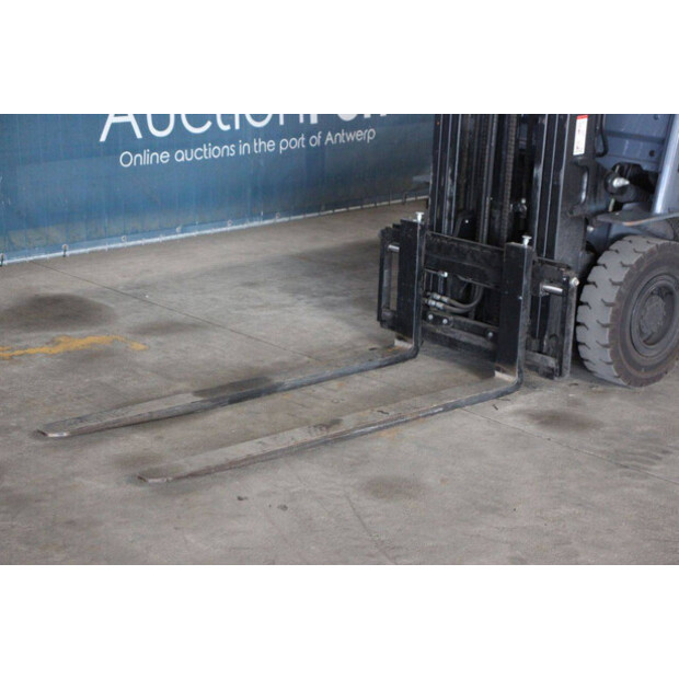 2017 Toyota 02-8FGF15-47735238
