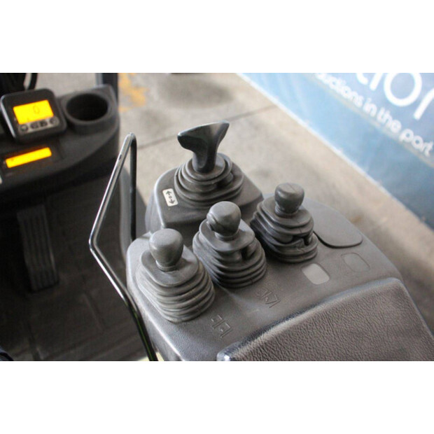 2017 Toyota 02-8FGF15-47735255