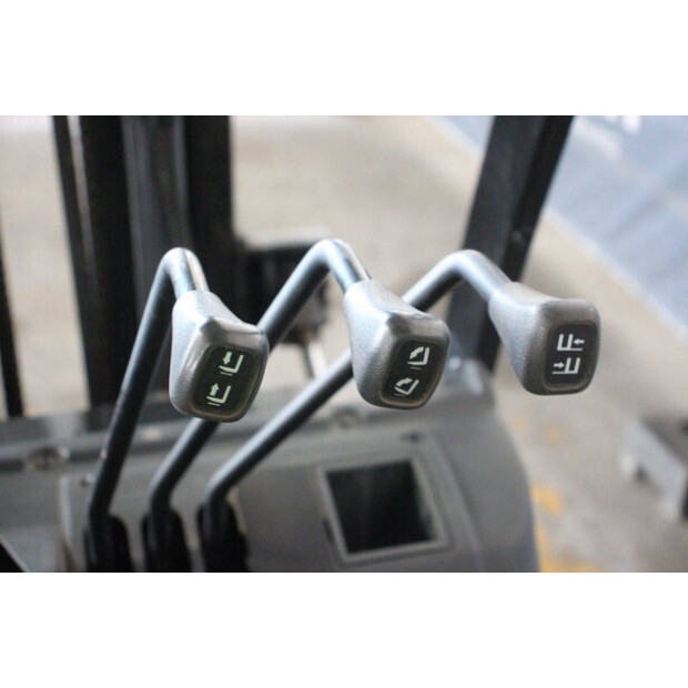 2016 UNICARRIERS P1D1A18LQ-47735289