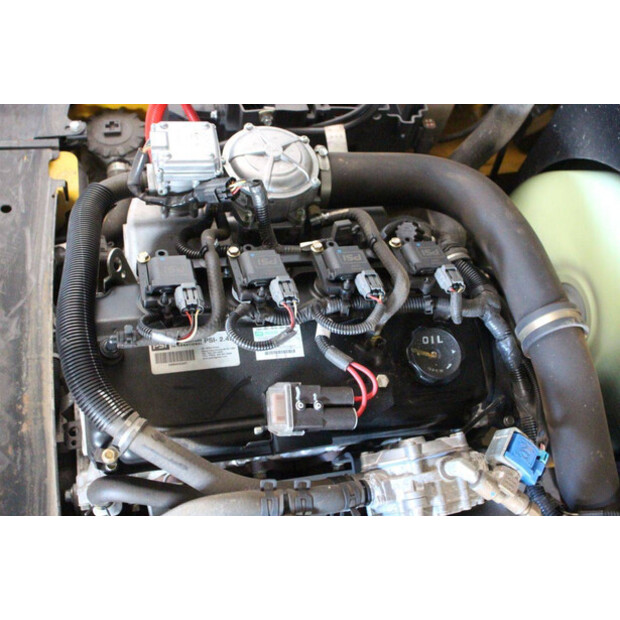 2017 يال GLP25VX-47735719