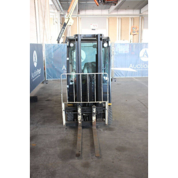 2010 Yale ERP16VF-47736026
