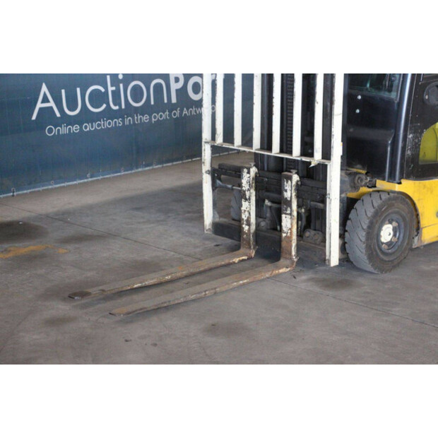2010 Yale ERP16VF-47736028