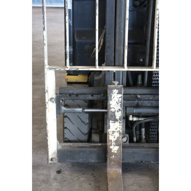 2010 Yale ERP16VF-47736031