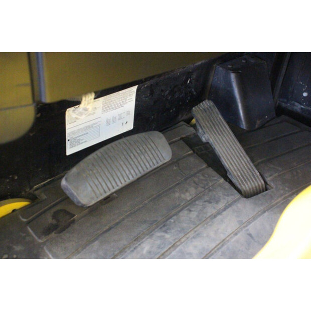 2010 Yale ERP16VF-47736042