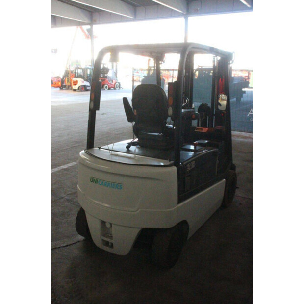 2015 UNICARRIERS G1Q2L25Q-47736098