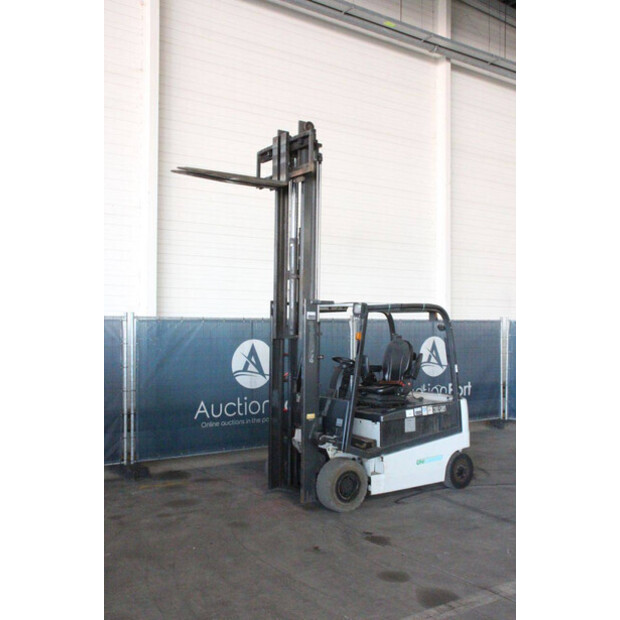 2015 UNICARRIERS G1Q2L25Q-47736121