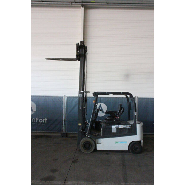 2015 UNICARRIERS G1Q2L25Q-47736122