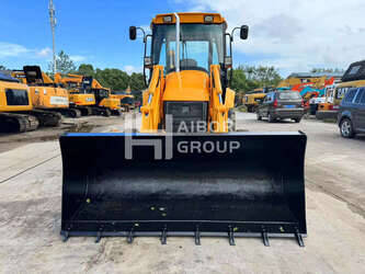 2024-jcb-3cx-1461300-47736768
